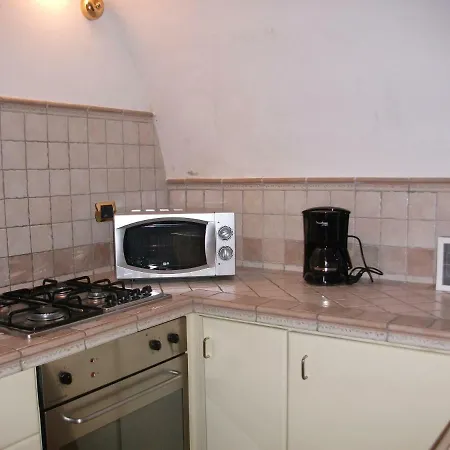 Aurora Val Di Sogno דירה מאלצ'סינה
